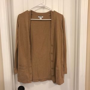 Light weight cardigan